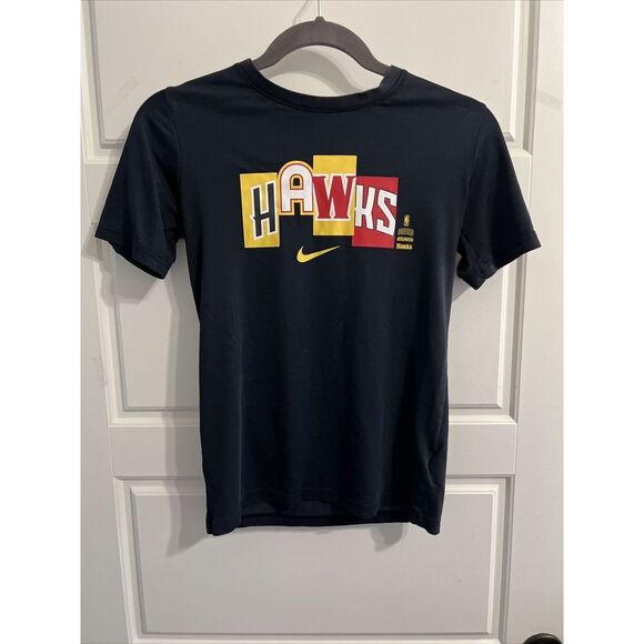 Nike NBA Boys Youth Med Atlanta Hawks Mixtape Short‎ Sleeve Tee, Black - Picture 1 of 2